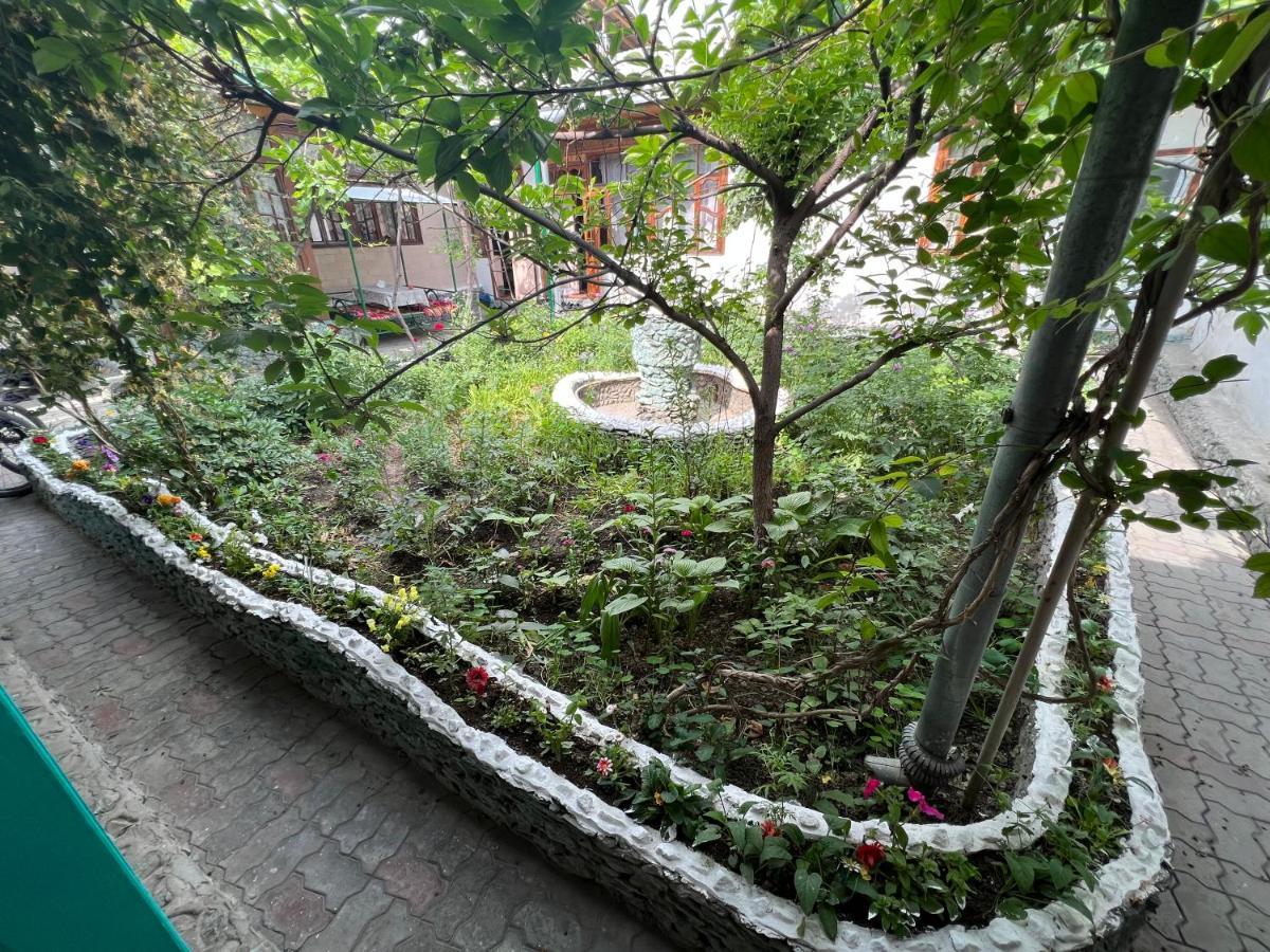 Lovely Home For You Osh Bagian luar foto